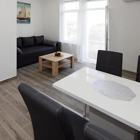 Sophie The Center Of The Old Town Apartment Zadar